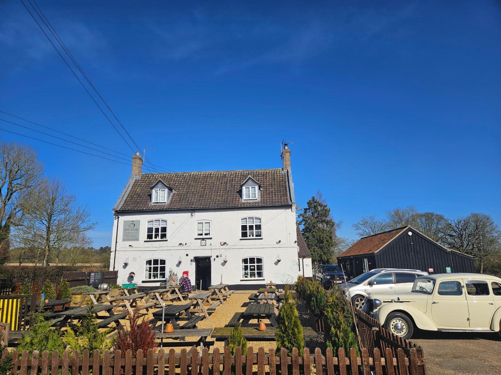 The Swan Inn Hilborough Eksteriør billede